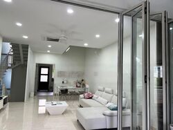 Delias (D18), Terrace #473422201